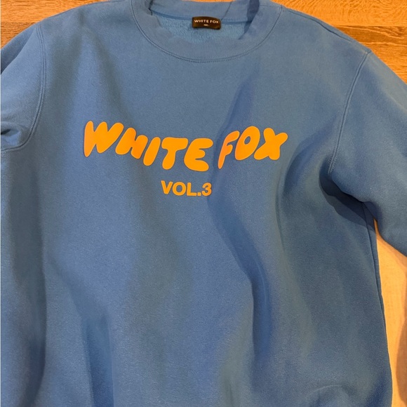 White Fox Offstage Sweater Azure - Picture 3 of 5